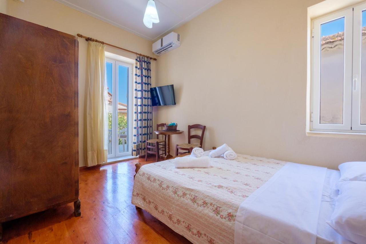 Ferienwohnung Annetas House Nea Koroni Exterior foto