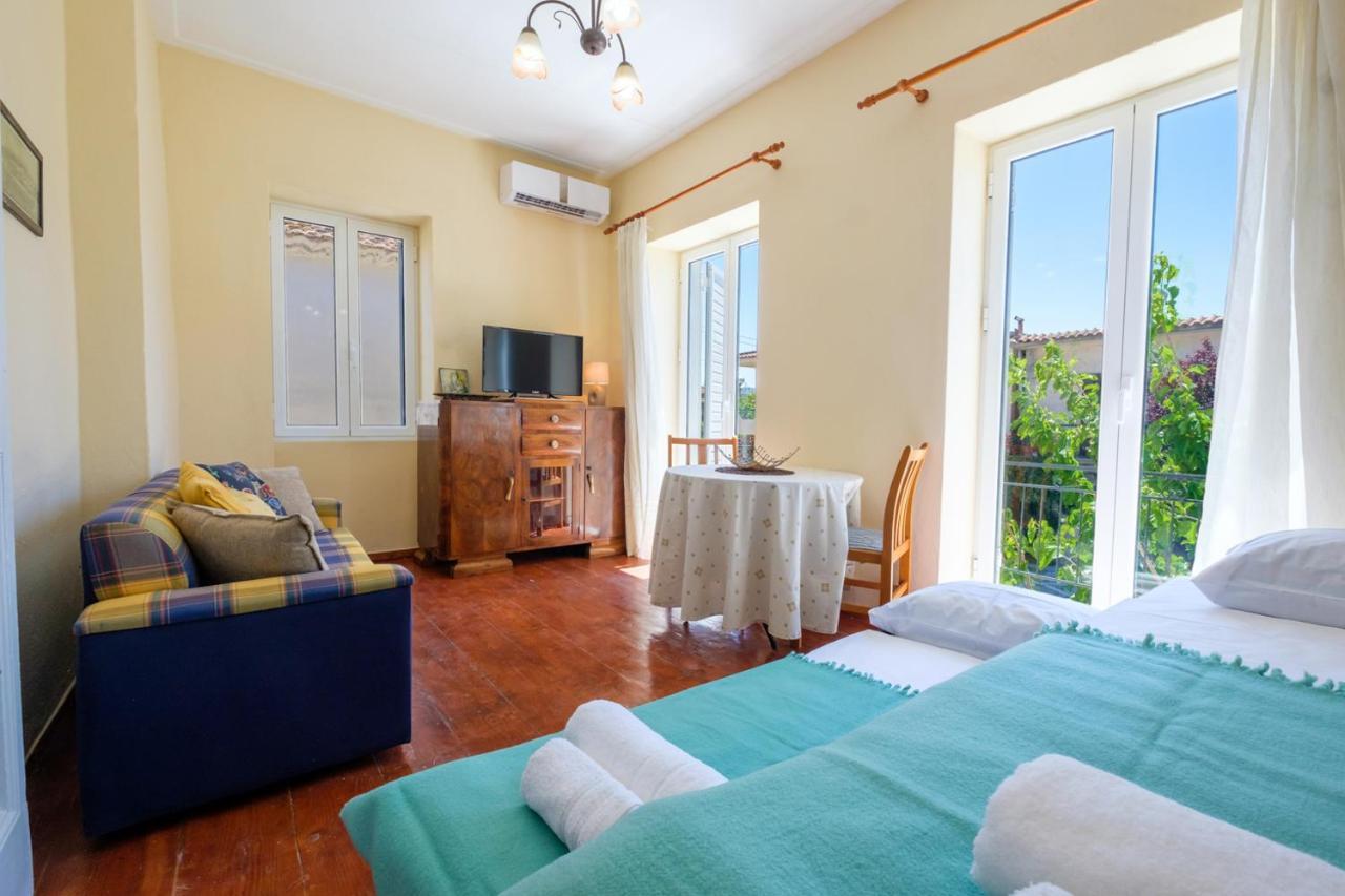 Ferienwohnung Annetas House Nea Koroni Exterior foto